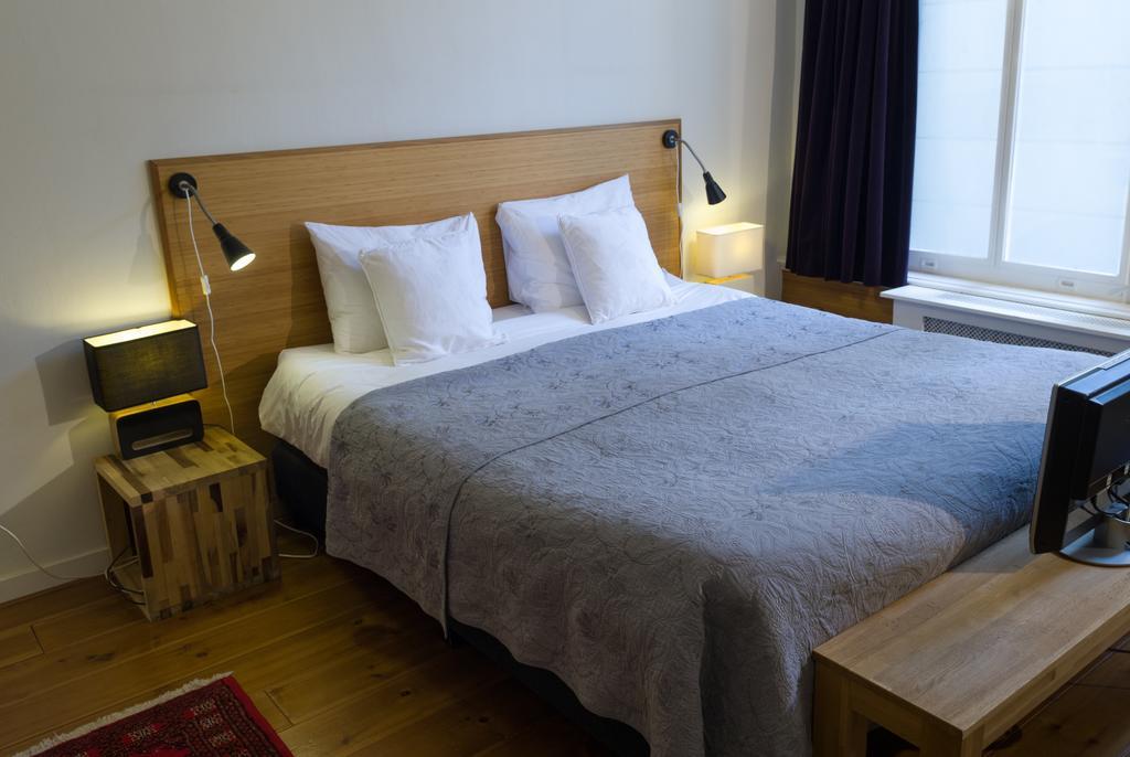 Tulipa Bed and Breakfast Amsterdam Exteriör bild